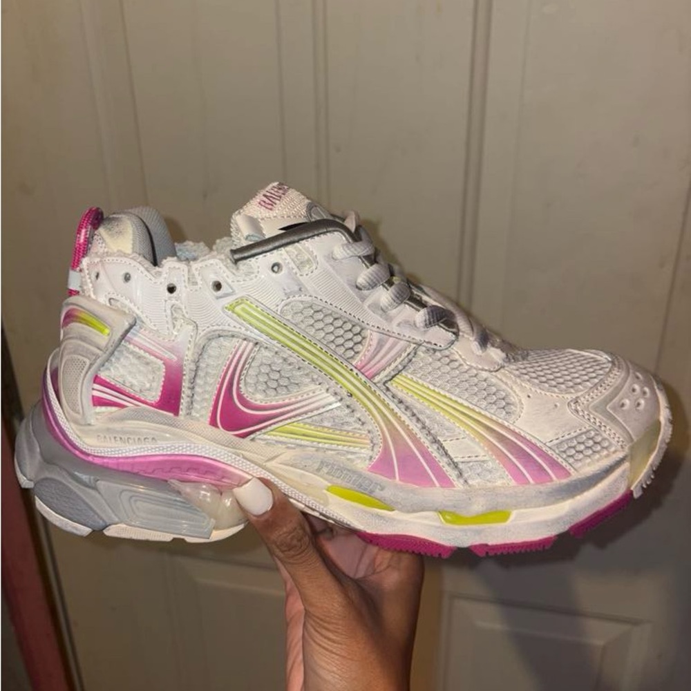 Balenciaga White and Pink Sneakers